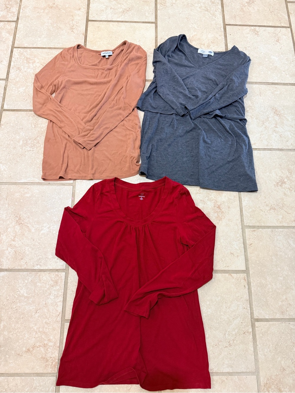 Lot of 3 Maternity Long Sleeve Tops Size M Gap Old Navy Motherhood Ribbed Wrap